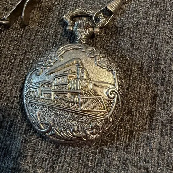 Details Pocket Watch Steam Train Locomotive Alloy Quartz Movement Chain Watch - Picture 4 of 8